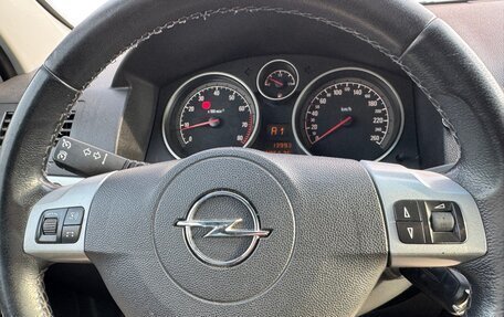 Opel Astra H, 2009 год, 24 фотография