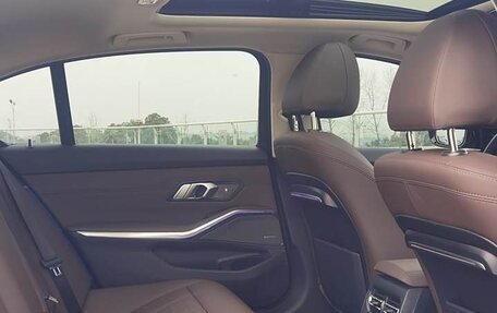 BMW 3 серия, 2022 год, 2 800 000 рублей, 3 фотография