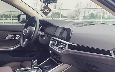 BMW 3 серия, 2022 год, 2 800 000 рублей, 7 фотография