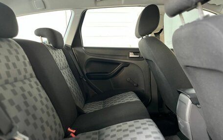 Ford Focus II рестайлинг, 2006 год, 425 000 рублей, 22 фотография