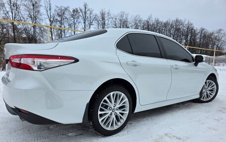 Toyota Camry, 2021 год, 3 200 000 рублей, 8 фотография