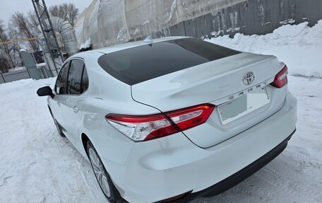 Toyota Camry, 2021 год, 3 200 000 рублей, 7 фотография