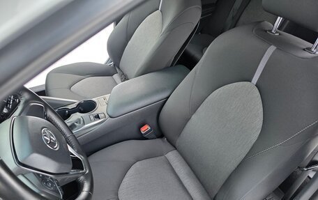 Toyota Camry, 2021 год, 3 200 000 рублей, 20 фотография