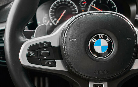 BMW 5 серия, 2018 год, 2 990 000 рублей, 13 фотография