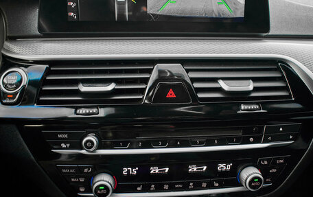 BMW 5 серия, 2018 год, 2 990 000 рублей, 19 фотография