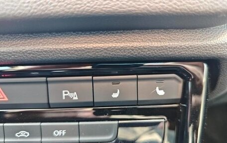 Volkswagen T-Roc I, 2022 год, 1 860 000 рублей, 12 фотография