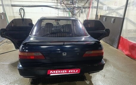 Honda Integra III рестайлинг, 1992 год, 180 000 рублей, 11 фотография