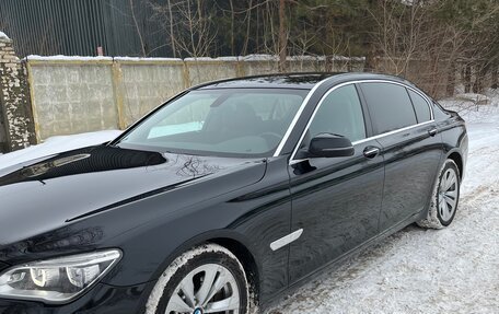 BMW 7 серия, 2013 год, 2 350 000 рублей, 2 фотография