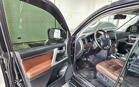 Toyota Land Cruiser 200, 2016 год, 5 849 000 рублей, 9 фотография