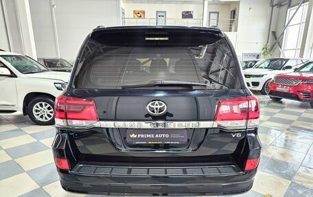 Toyota Land Cruiser 200, 2016 год, 5 849 000 рублей, 6 фотография