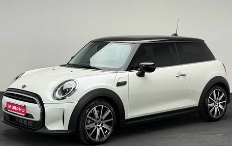 MINI Hatch, 2023 год, 2 479 153 рублей, 1 фотография