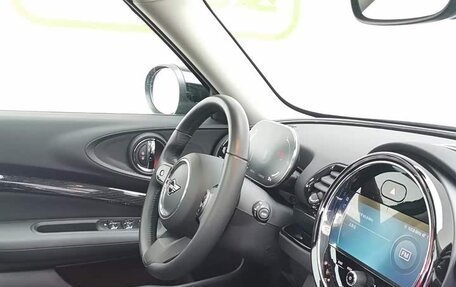 MINI Clubman, 2023 год, 2 433 153 рублей, 8 фотография