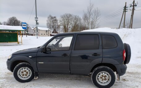 Chevrolet Niva I рестайлинг, 2013 год, 470 000 рублей, 5 фотография