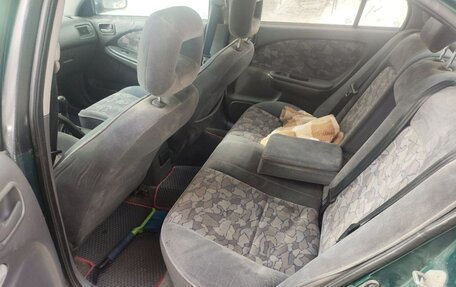 Toyota Avensis III рестайлинг, 1998 год, 250 000 рублей, 7 фотография