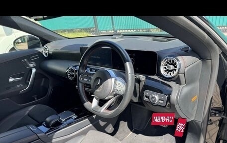 Mercedes-Benz CLA, 2022 год, 1 920 000 рублей, 7 фотография