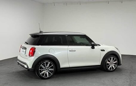 MINI Hatch, 2023 год, 2 479 153 рублей, 11 фотография