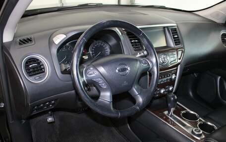 Nissan Pathfinder, 2014 год, 1 957 000 рублей, 9 фотография