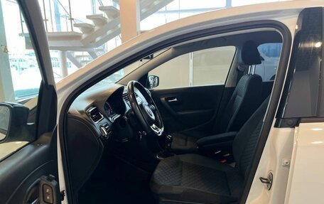 Volkswagen Polo VI (EU Market), 2020 год, 1 350 000 рублей, 14 фотография