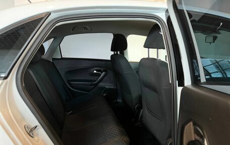 Volkswagen Polo VI (EU Market), 2020 год, 1 350 000 рублей, 24 фотография