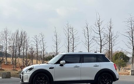 MINI Hatch, 2023 год, 2 307 153 рублей, 4 фотография