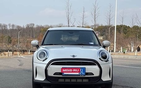 MINI Hatch, 2023 год, 2 307 153 рублей, 2 фотография