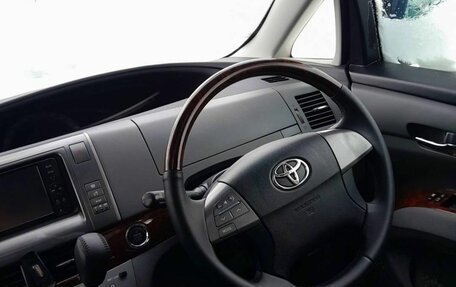 Toyota Estima III рестайлинг -2, 2012 год, 1 634 000 рублей, 6 фотография