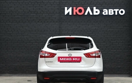 Nissan Qashqai, 2014 год, 1 700 000 рублей, 5 фотография