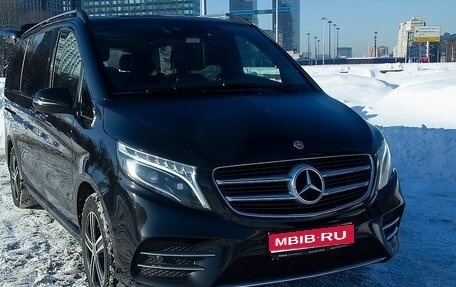 Mercedes-Benz V-Класс, 2018 год, 5 500 000 рублей, 1 фотография
