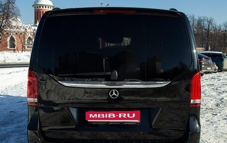 Mercedes-Benz V-Класс, 2018 год, 5 500 000 рублей, 3 фотография