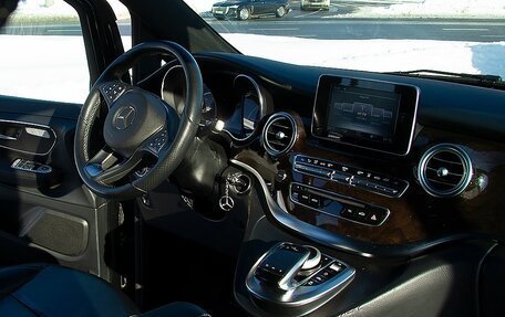 Mercedes-Benz V-Класс, 2018 год, 5 500 000 рублей, 7 фотография