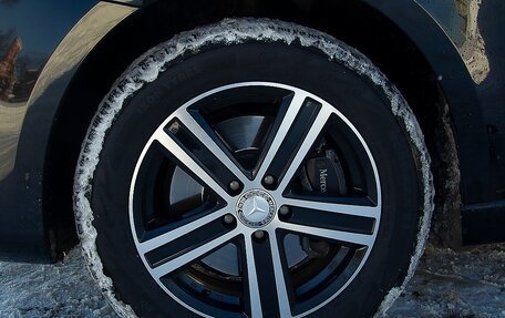 Mercedes-Benz V-Класс, 2018 год, 5 500 000 рублей, 14 фотография
