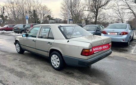 Mercedes-Benz W124, 1989 год, 199 999 рублей, 3 фотография