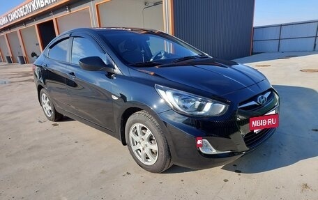 Hyundai Solaris II рестайлинг, 2012 год, 955 000 рублей, 12 фотография