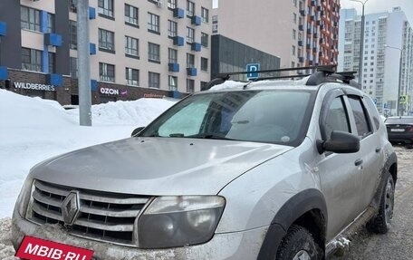 Renault Duster I рестайлинг, 2012 год, 700 000 рублей, 2 фотография