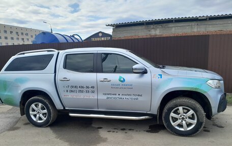 Mercedes-Benz X-Класс I, 2018 год, 3 200 000 рублей, 2 фотография