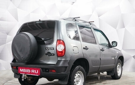 Chevrolet Niva I рестайлинг, 2017 год, 773 000 рублей, 3 фотография