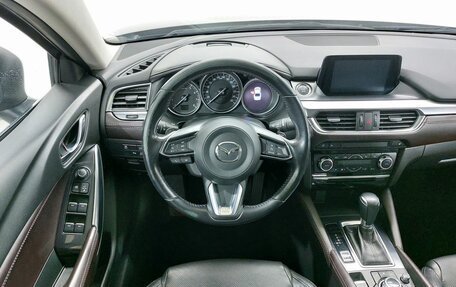 Mazda 6, 2017 год, 2 099 000 рублей, 11 фотография