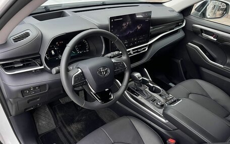 Toyota Highlander, 2025 год, 5 390 000 рублей, 7 фотография