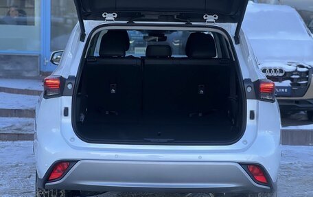 Toyota Highlander, 2025 год, 5 390 000 рублей, 36 фотография