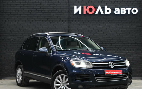 Volkswagen Touareg III, 2011 год, 1 770 000 рублей, 3 фотография