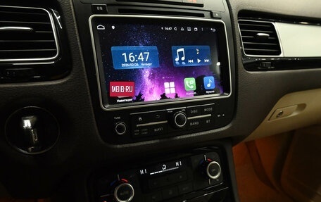 Volkswagen Touareg III, 2011 год, 1 770 000 рублей, 15 фотография