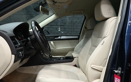 Volkswagen Touareg III, 2011 год, 1 770 000 рублей, 17 фотография