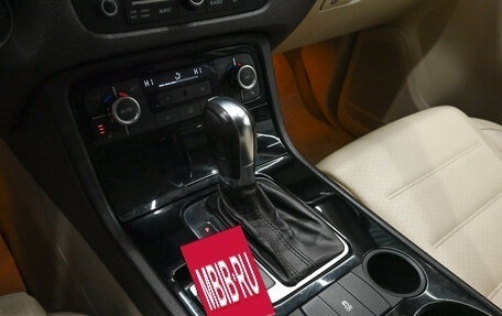 Volkswagen Touareg III, 2011 год, 1 770 000 рублей, 14 фотография