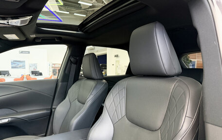 Lexus RX IV рестайлинг, 2023 год, 7 550 000 рублей, 17 фотография