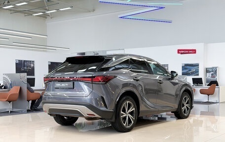 Lexus RX IV рестайлинг, 2023 год, 7 550 000 рублей, 8 фотография