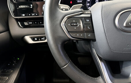 Lexus RX IV рестайлинг, 2023 год, 7 550 000 рублей, 21 фотография