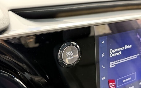 Lexus RX IV рестайлинг, 2023 год, 7 550 000 рублей, 25 фотография