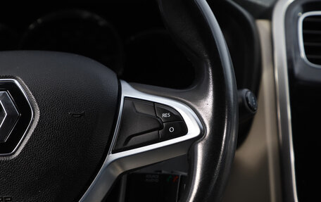 Renault Logan II, 2018 год, 1 139 000 рублей, 16 фотография