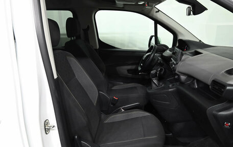 Peugeot Rifter I, 2020 год, 1 950 000 рублей, 10 фотография