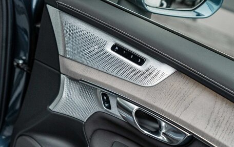 Volvo XC90 II рестайлинг, 2025 год, 13 400 000 рублей, 28 фотография